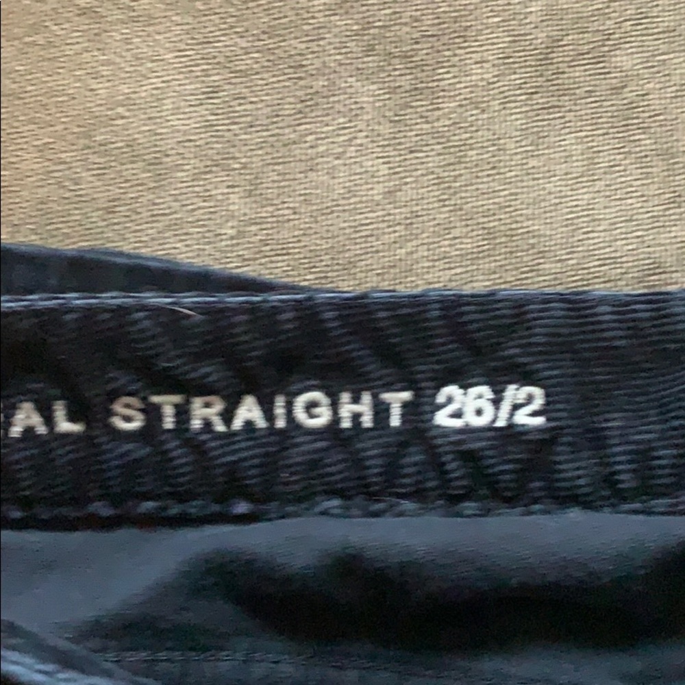 Gap - Picture 4 of 4